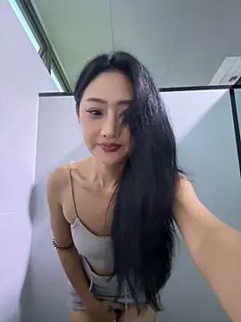 so-linger live sex cam