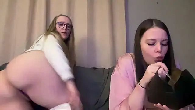 Pattyworld69 live sex cam