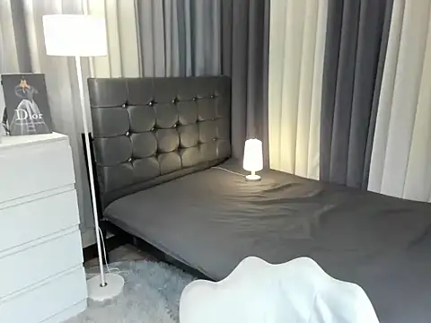 Blaire_Samantha live sex cam