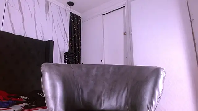 aston_xvera live sex cam