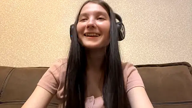 AurorAurora's cam snapshot