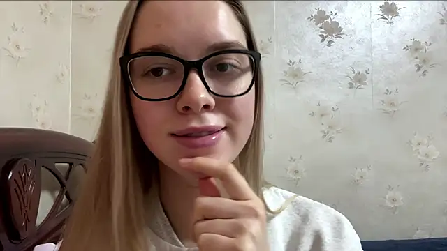 MichikoWienandt's cam snapshot