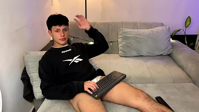 Alexxblue live sex cam