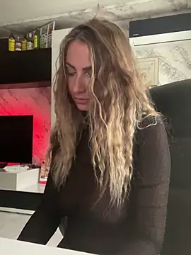 Goldgodess live sex cam