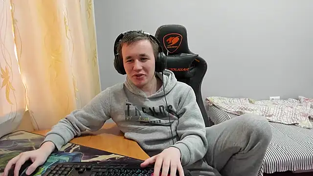 iliaskrislove live sex cam