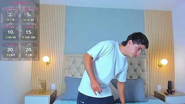 Apolo_moon18 live sex cam