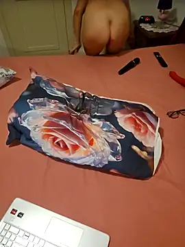 Melody73 live sex cam