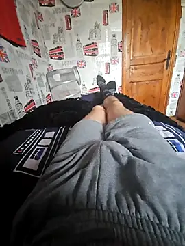 Azerty0911 live sex cam