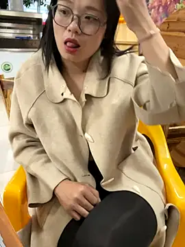 Bella0815 live sex cam