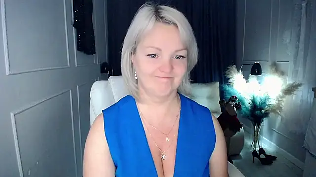 Juarnea live sex cam