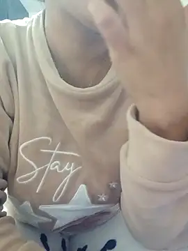 lolo890 live sex cam