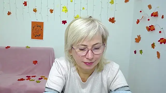 LaurenWishy's cam snapshot