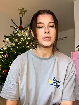 Mia-Minou live sex cam