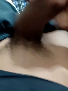 RAYI_Queen_4's cam snapshot