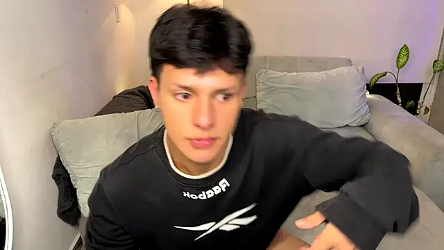 Alexxblue live sex cam