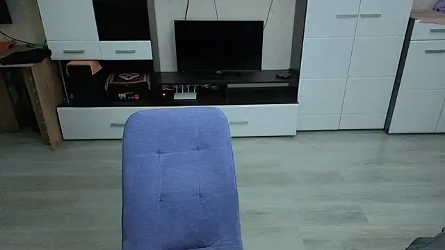 angryzan's cam snapshot