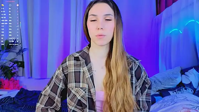 -CindyLou live sex cam