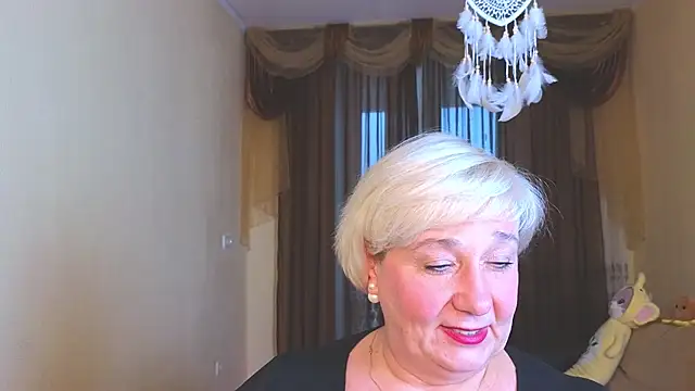 Milana_Milky live sex cam