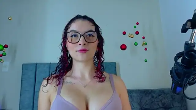 GabrielaMK live sex cam