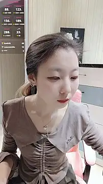 Deserve_E's cam snapshot