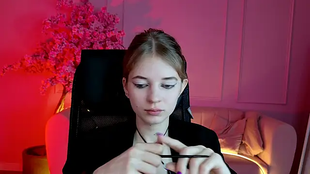 TinaDavil's cam snapshot