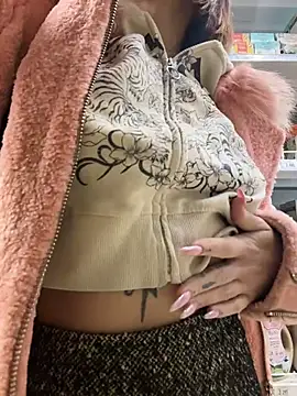 RosieSecret's cam snapshot