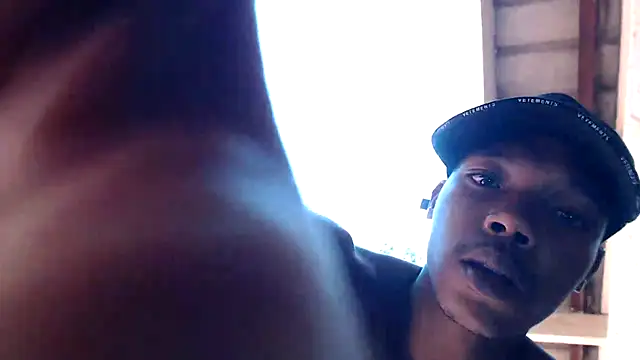 KinkyJXxX's cam snapshot