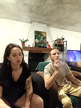 MickNanaa live sex cam