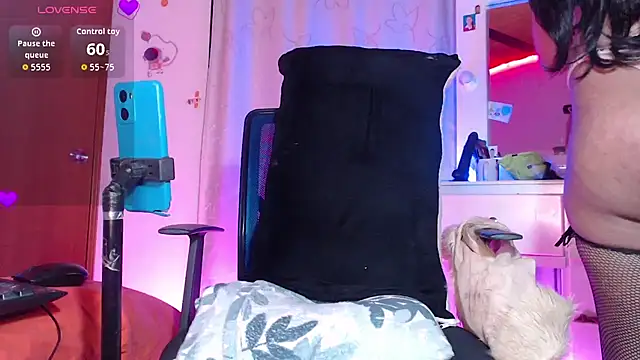 Shopia_fox777 live sex cam