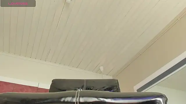 Shara_Goddes05 live sex cam