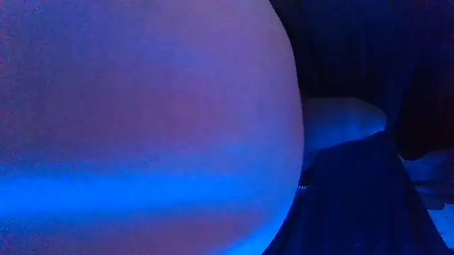 Kerrry_Caverga live sex cam