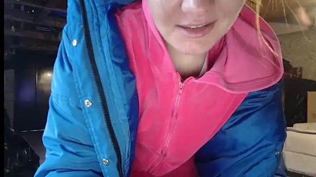 _JustmeHere_ live sex cam