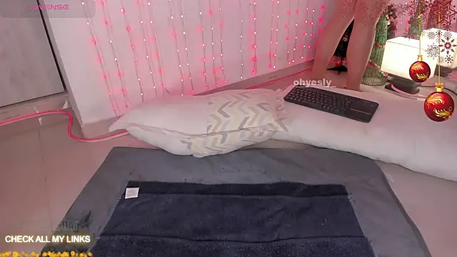 ohyesly_ live sex cam