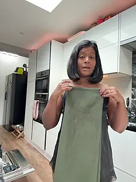 Melarose82 live sex cam