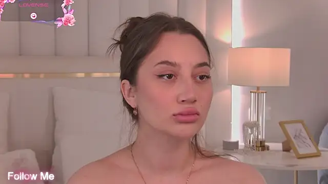 MaryReel live sex cam