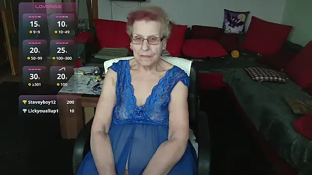 HeisseomaOriginal live sex cam