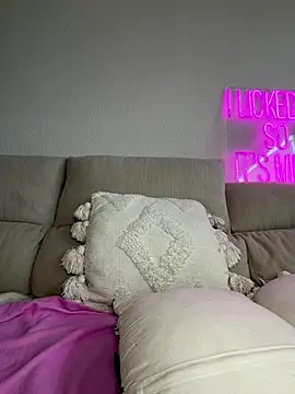 Sophi_Spice live sex cam