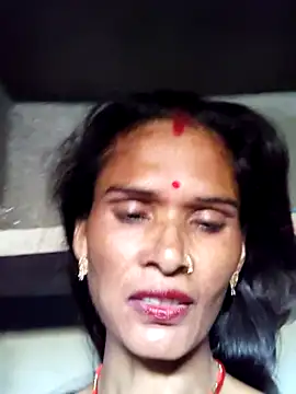 Love_bhabi live sex cam