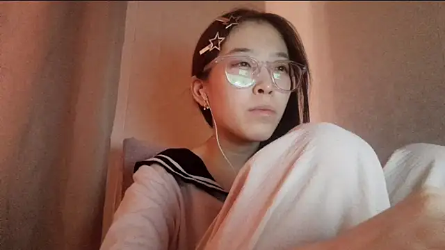 MollyTiger's cam snapshot