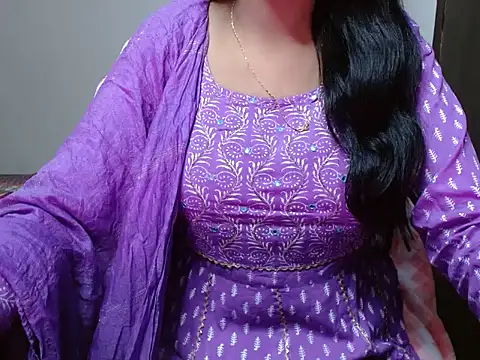 Khushiii_'s cam snapshot