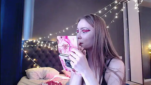 tokyomeow's cam snapshot