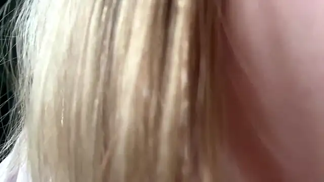 Emily_lyy's cam snapshot