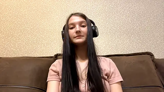 AurorAurora's cam snapshot