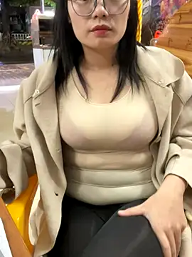 Bella0815 live sex cam