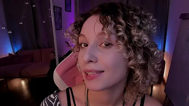 Mary_Wohlberg's cam snapshot