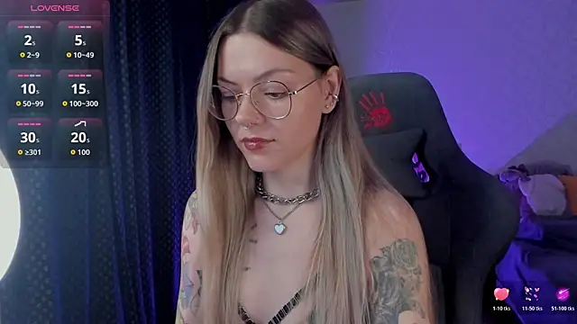 Marta_May_ live sex cam