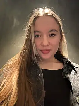 StephanieMur's cam snapshot