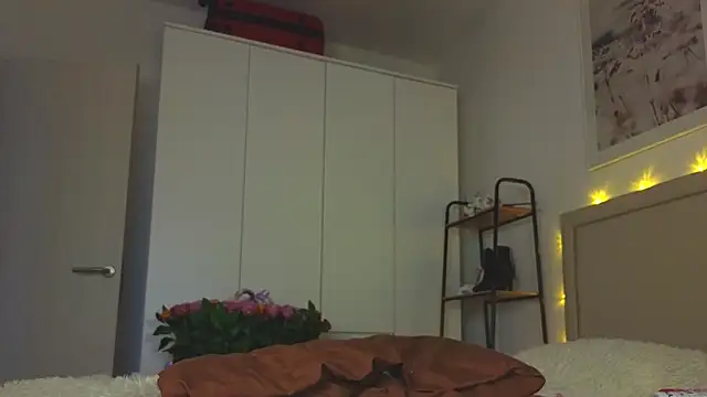 Lili_Roze_ live sex cam