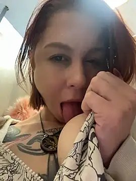 RosieSecret live sex cam