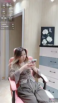 Deserve_E's cam snapshot